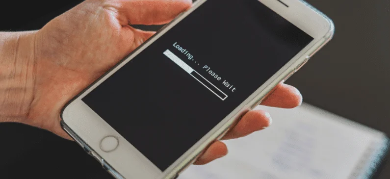 iPhone cargando una aplicación lentamente